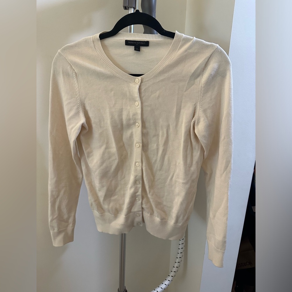 Banana Republic Cream Cardigan.